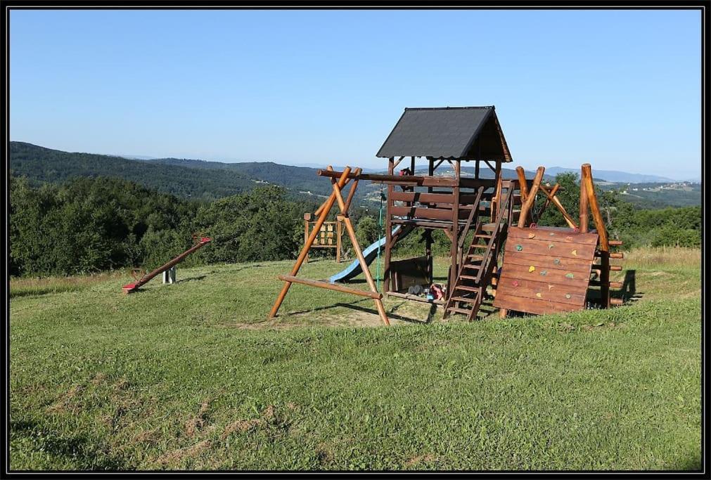 Swiety Spokoj Palesnica Exterior photo