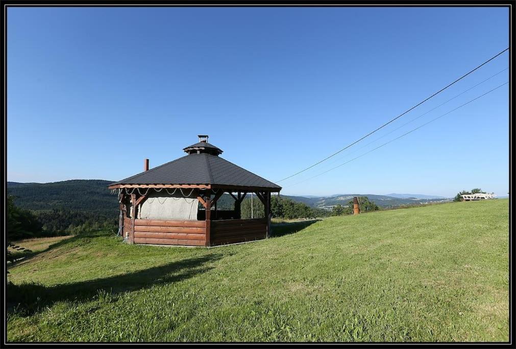 Swiety Spokoj Palesnica Exterior photo
